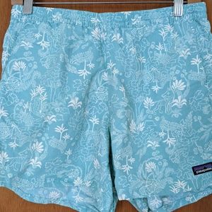 Patagonia Baggies Shorts Size M Tropical print